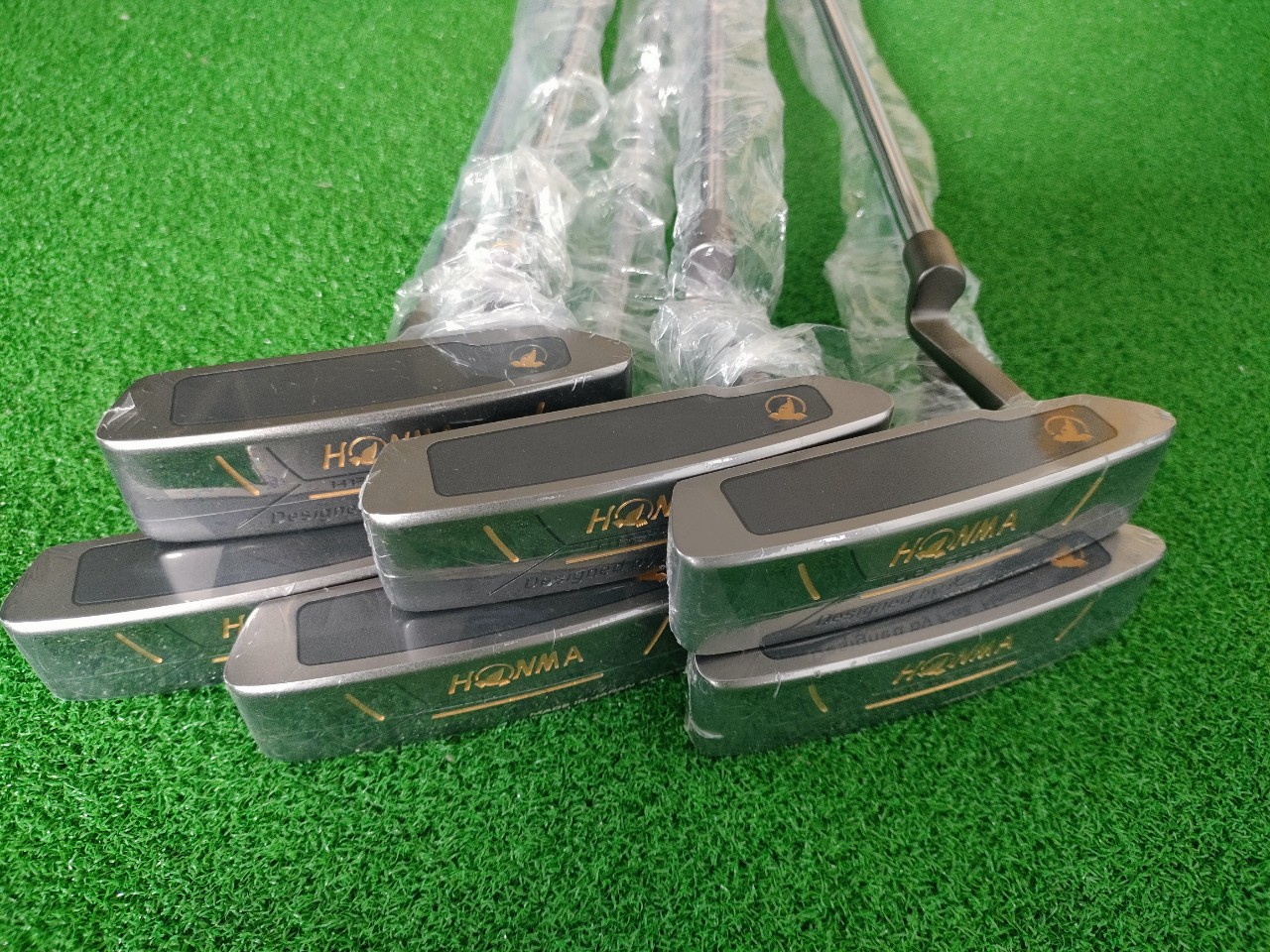 Putter Honma HP 2001.