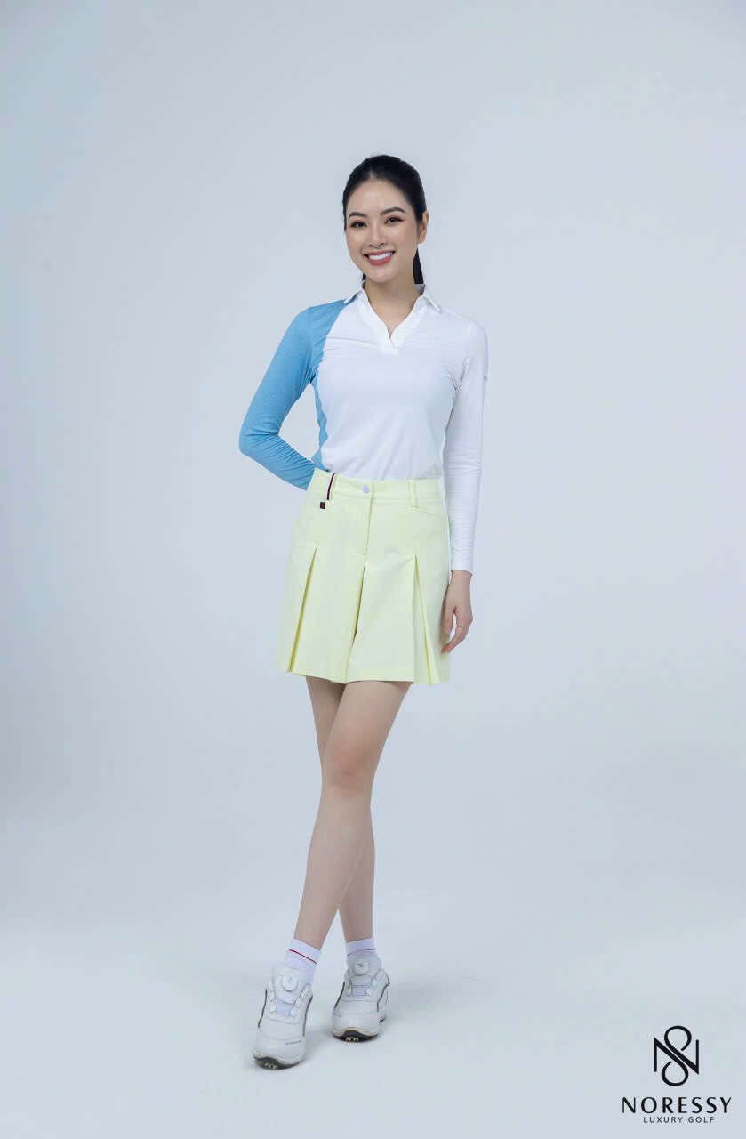 Chân váy golf vàng
