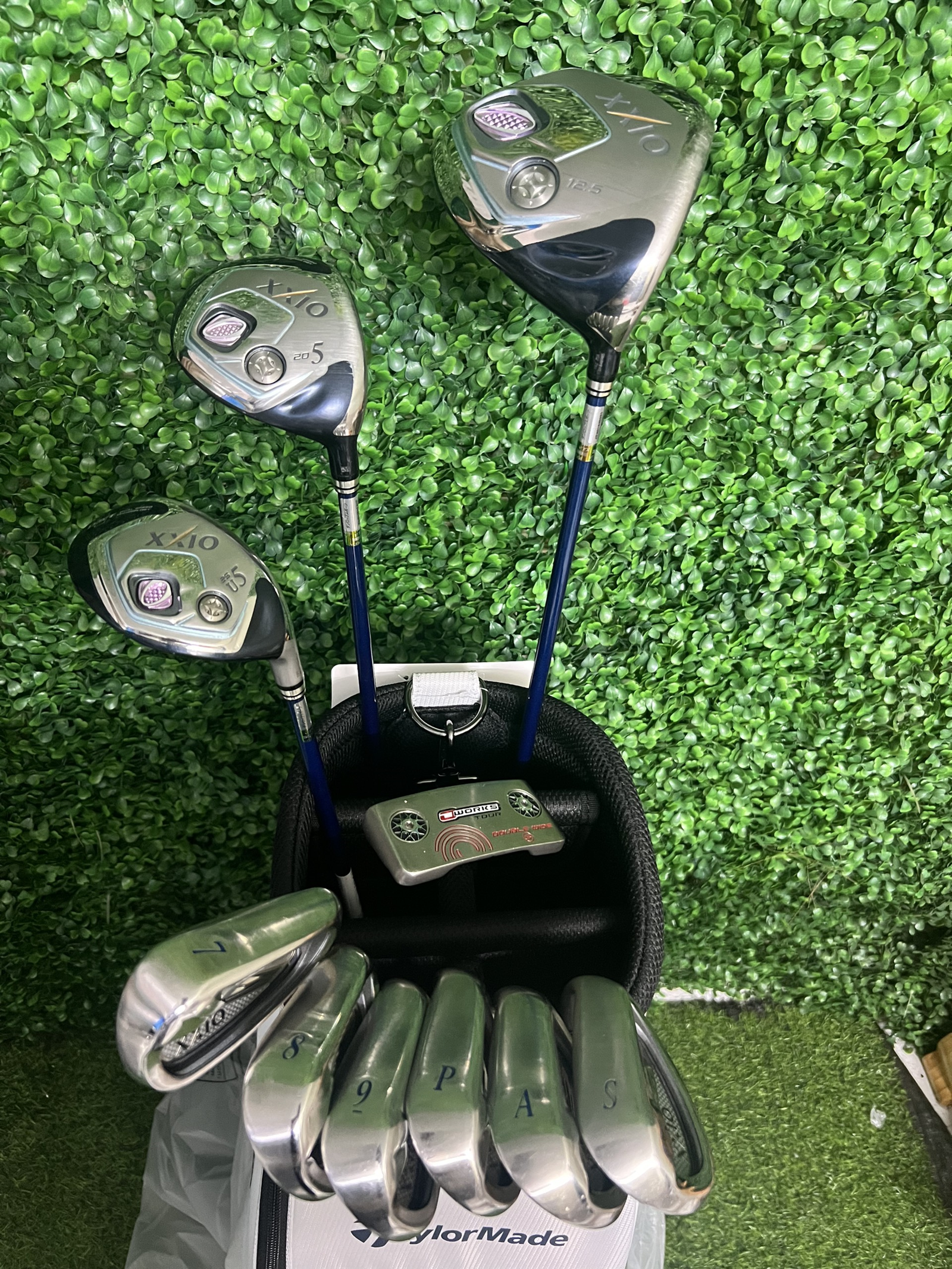 Fullset XXIO  MP800 nữ 10 gậy cán L cũ: